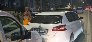 Samsun'da 3 aracın karıştığı trafik kazasında 3 kişi yaralandı