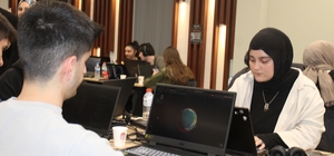 Kayseri'de gençleri uzayla buluşturan TUA Astro Hackathon Yarışması başladı