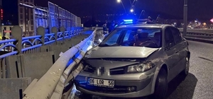 Alkollü sürücü bariyerlere girdi: 25 bin TL ceza yazıldı