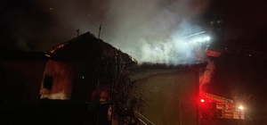 Erzincan’da ev yangını