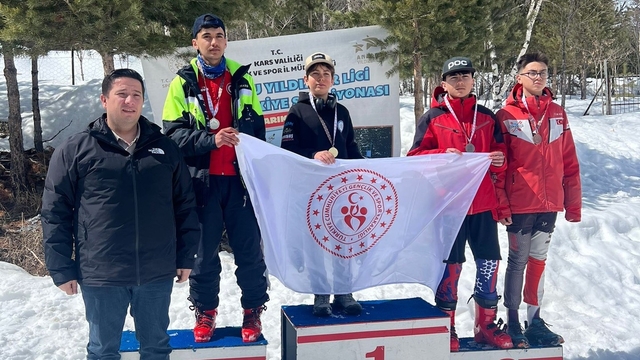 Spor A.Ş, Sarıkamış'tan iki madalya ile döndü