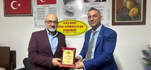 Milletvekili Cıngı, bina görevlileri ile bir araya geldi