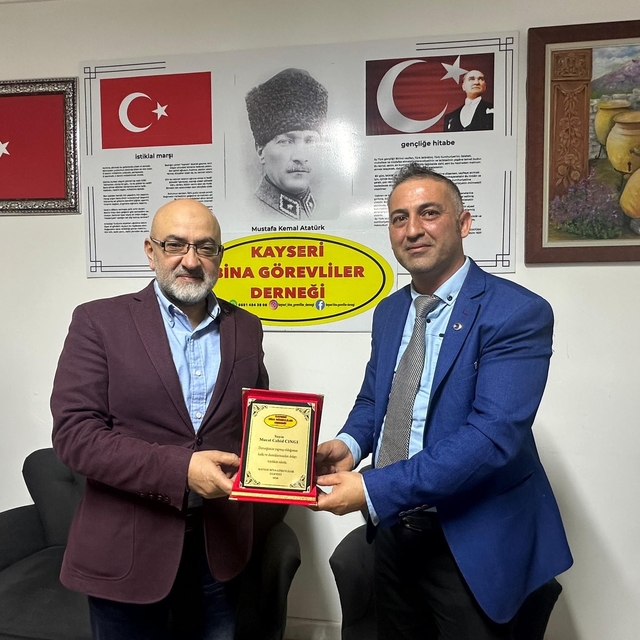 Milletvekili Cıngı, bina görevlileri ile bir araya geldi