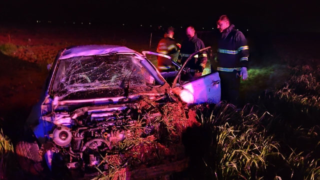 Otomobil tarlaya yuvarlandı: 1 ölü, 3 yaralı