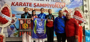 Eskişehirli karateciler Türkiye Şampiyonası'ndan madalyalarla döndü 5 bin 130 sporcu arasından Türkiye derecesi elde ettiler
