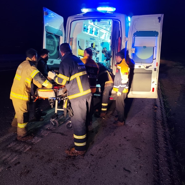 Mardin'de otomobil şarampole yuvarlandı: 1 ölü, 3 yaralı