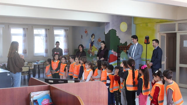 Köyceğiz'de minik kalpler kütüphane ile buluştu