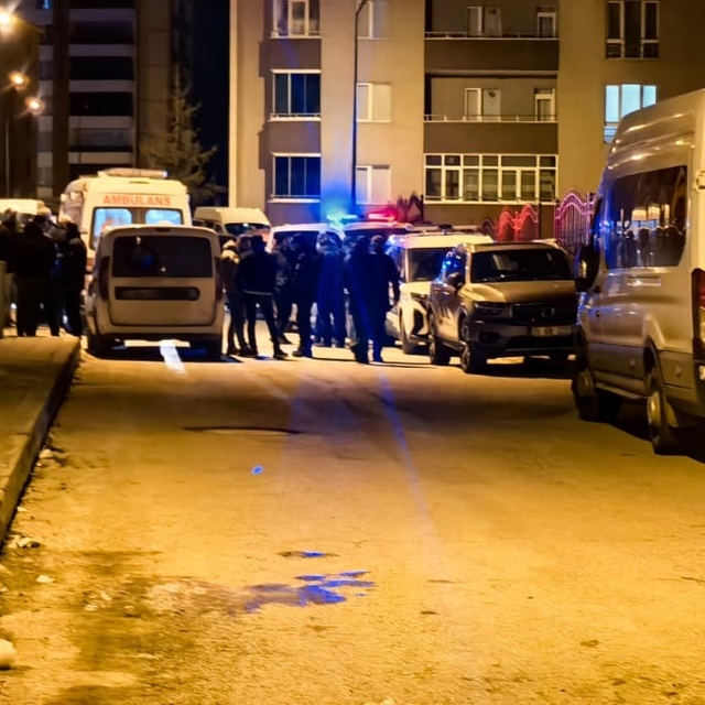 Bunalıma giren şahıs canına kıydı