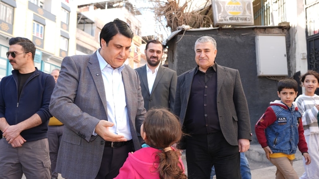 Yılmaz'dan Eyüpsultan'da gönüllere dokunan buluşma