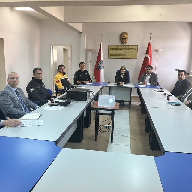 Bilecik'te kadına yönelik şiddetle mücadele toplantısı