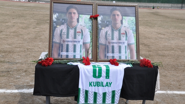 Kars'ta hayatını kaybeden Kundakçı'ya duygusal veda: Kundakçı, Kars'ta unutulmadı