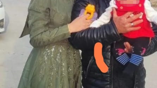 Annesini darbederken kendisine engel olmak isteyen eşini bıçaklayarak öldürdü