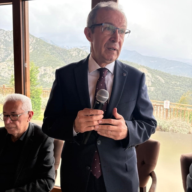 Denizli'de futbolun geleceği masaya yatırıldı