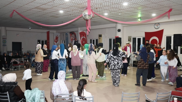 Aşağiçobanisa'da Şalvar Gecesi coşkusu