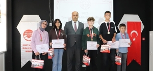 Akıl ve Zeka Oyunları Turnuvası'na Kuruçay damgası