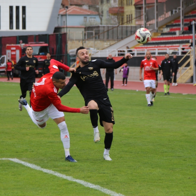 TFF 2. Lig: Kastamonuspor: 1 - Batman Petrolspor: 2