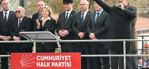 Özgür Özel: Ne Ömer’i ne Ekrem’i veririz