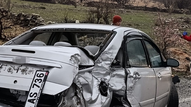 Batman'da otomobil yoldan çıktı: 1 yaralı