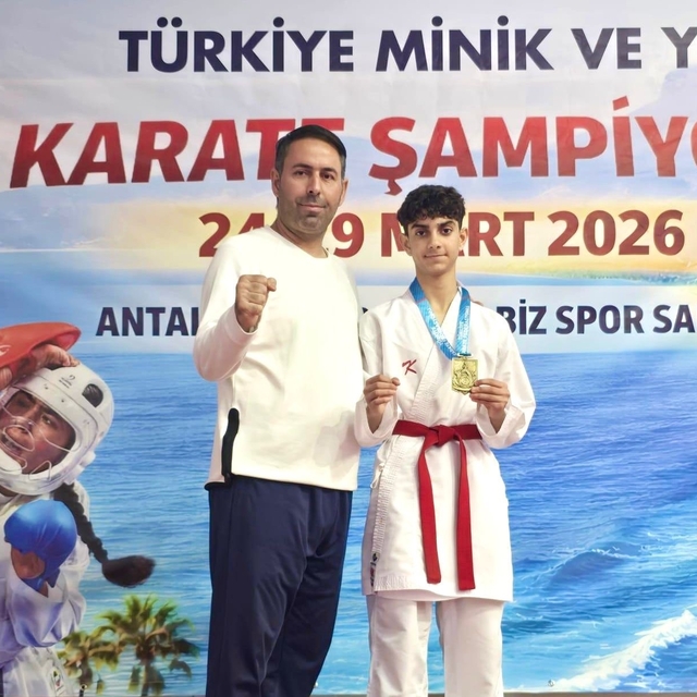 Elazığlı sporcudan karatede birincilik