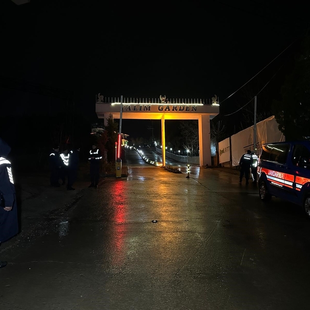 Gözaltına alınan Başkan Yalım'a ait iş yerlerinde arama yapıldı