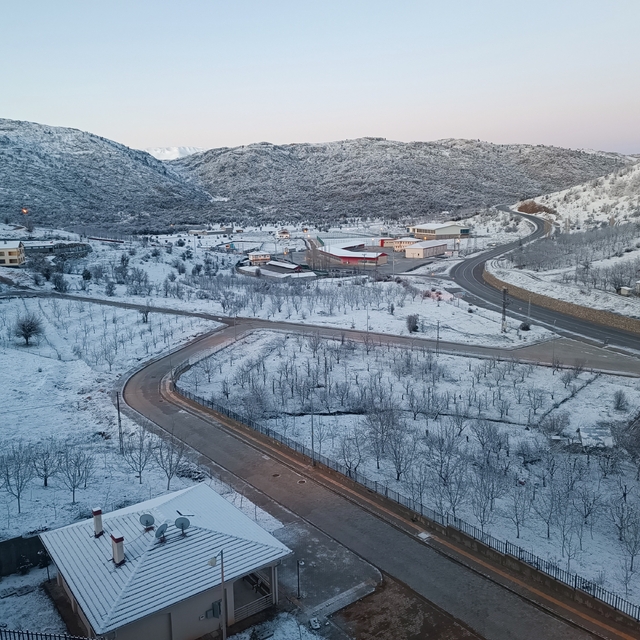 Konya'nın Hadim ilçesi beyaza büründü