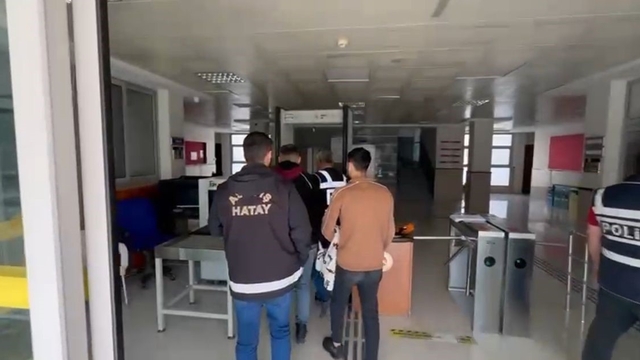 Reyhanlı'da evden hırsızlık şüphesiyle tutuklandı