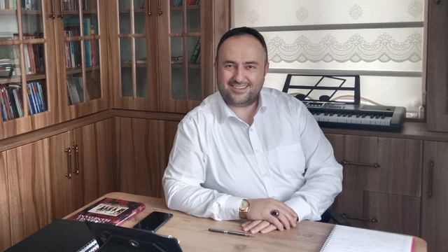 Köse'den çöp toplama saatlerine trafik eleştirisi