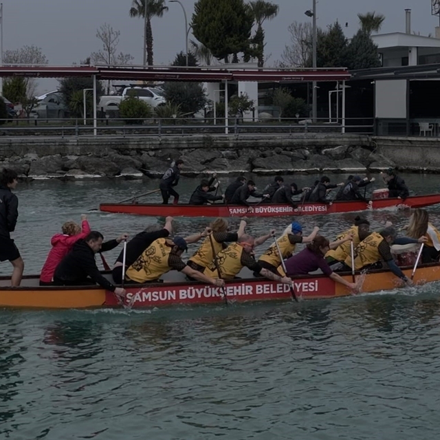 Sisli havaya rağmen kıyasıya rekabet: Dragon Boat Ligi'nde Mart heyecanı