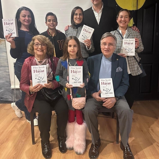 ESOGÜ Öğretim Üyesi Prof. Dr. Hikmet Hassa'dan 'Film Şeridi Gibidir Hayat'...