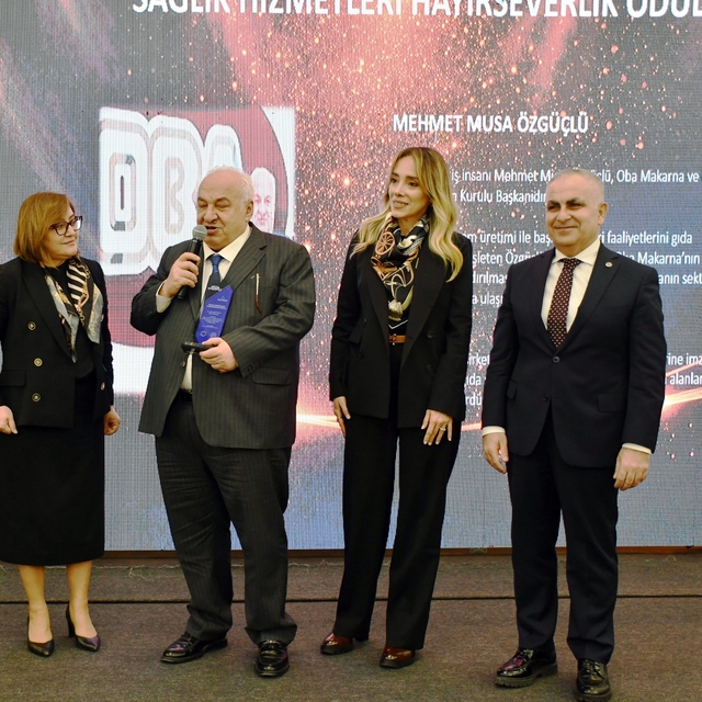 Musa Özgüçlü'ye "Sağlığa En Büyük Yatırım Yapan Hayırsever" ödülü
Oba Makar...