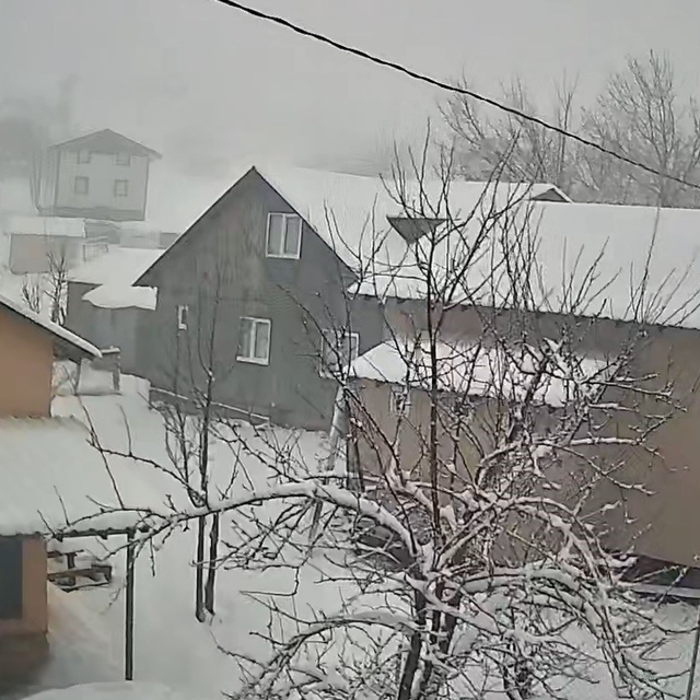 Sakarya'nın yüksek kesimleri beyaz örtüyle kaplandı