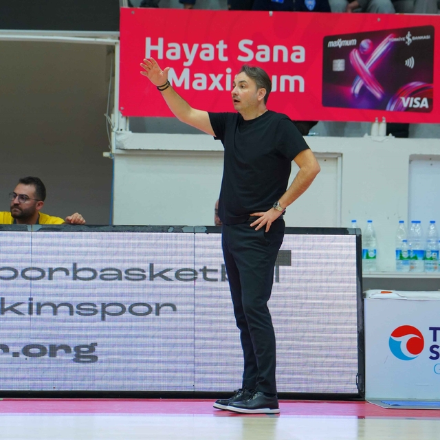 Aliağa Petkimspor'da Özhan Çıvgın dönemi sona erdi
