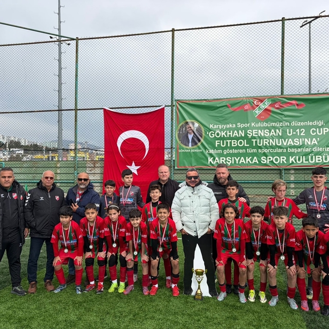 Karşıyaka'da Gökhan Şensan adına düzenlenen turnuva ilgi gördü