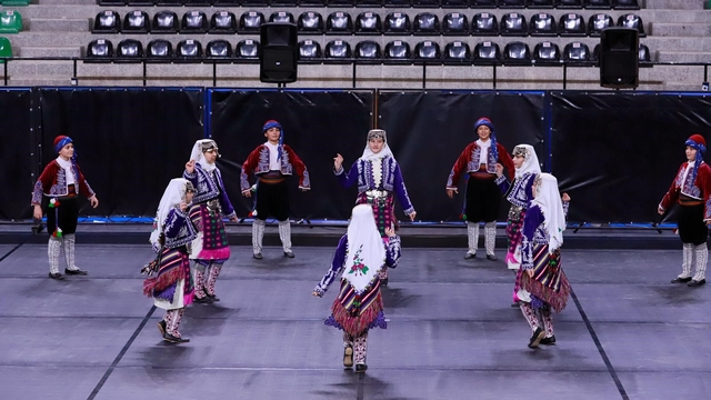 Denizli'de halk oyunları şöleninde finalistler belli oldu