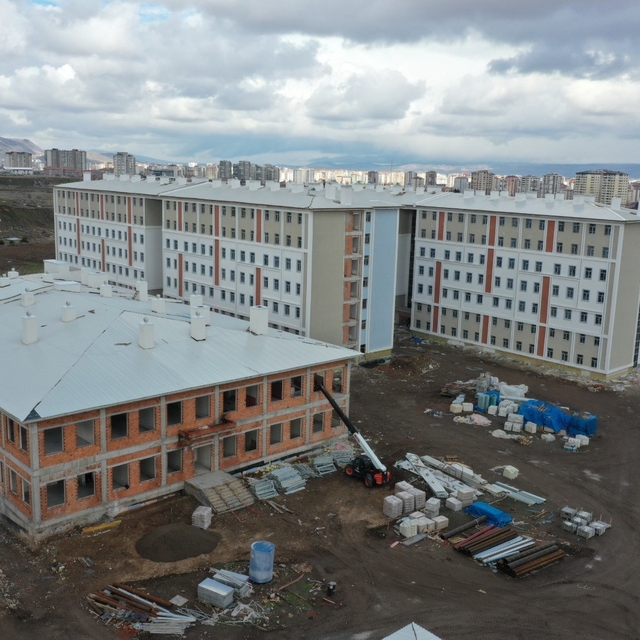 ERÜ kampüsünde yapılan yurtlar son aşamada