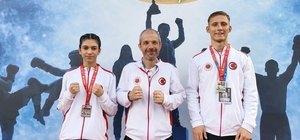 Manisalı Muaythai sporcularından Avrupa Kupası’nda büyük başarı