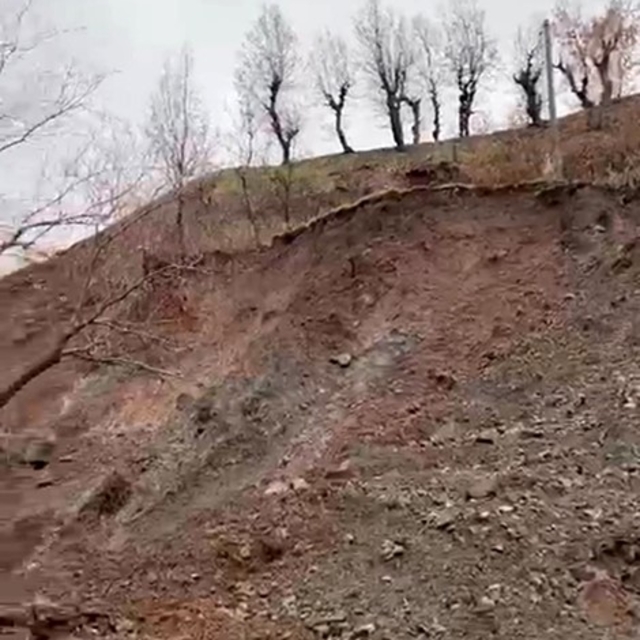 Elazığ'da toprak kayması