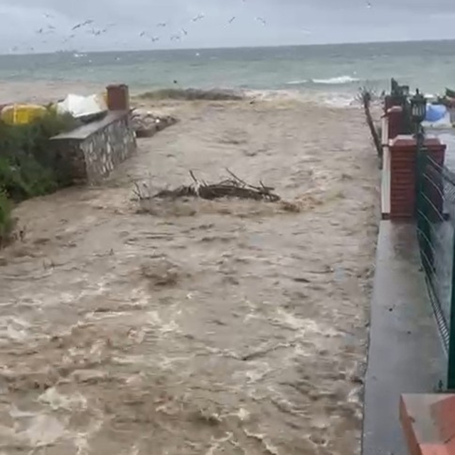 Bursa'da sağanak ve fırtına (5)