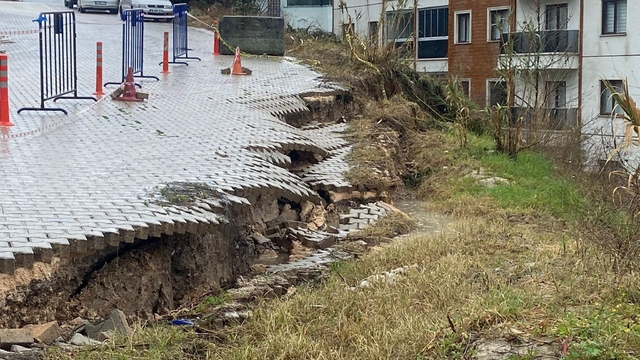 Bursa'da sağanak ve fırtına (6)