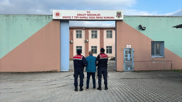 Düzce'de 22 bin 790 kişi sorgulandı
Aranan 114 kişi yakalandı