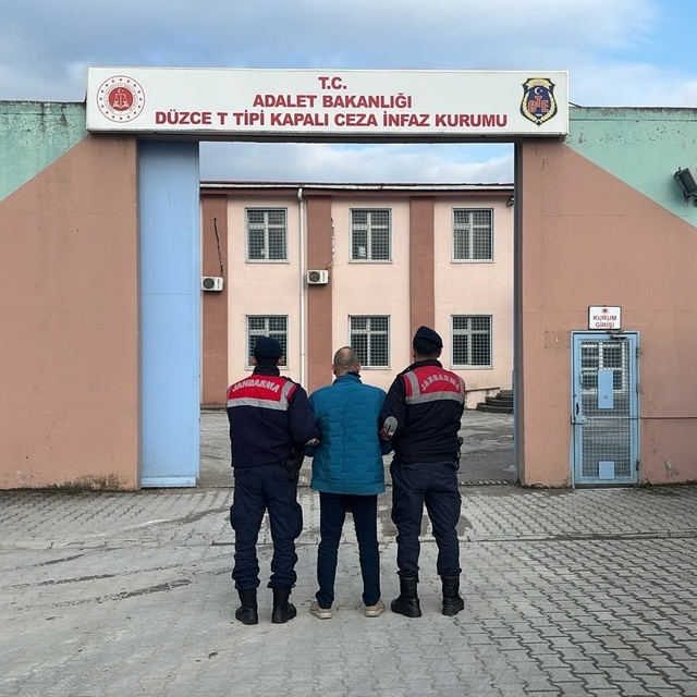 Düzce'de 22 bin 790 kişi sorgulandı
Aranan 114 kişi yakalandı