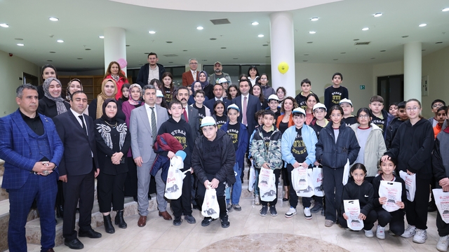 Elazığ'da 5 günlük kütüphane haftası başladı