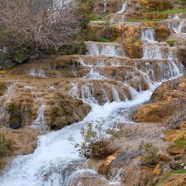 Doğaseverlerden Başdeğirmen Şelalesi'ne yoğun ilgi