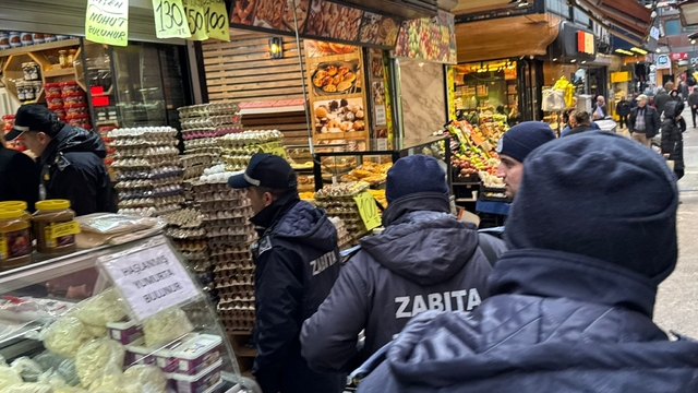 Zonguldak'ta zabıtadan 'kaldırım işgali' denetimi