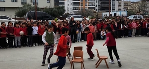 Sarıgöl’ün en büyük ilkokulunda Nevruz kutlandı