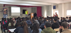 Jandarmadan öğrencilere siber güvenlik eğitimi