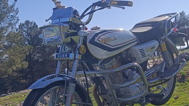 Park halindeki motosiklet çalındı