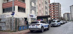 Kayseri'de bir kişi akrabasını bıçakla yaraladı