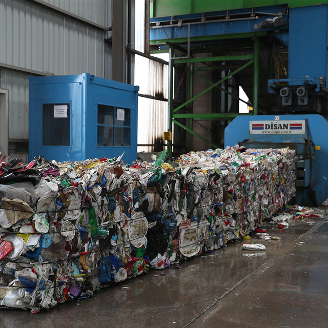 Sakarya'da geçen yıl 30 bin hanenin elektriği çöpten sağlandı