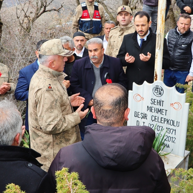 Siirt'te şehitler için anma töreni düzenlendi